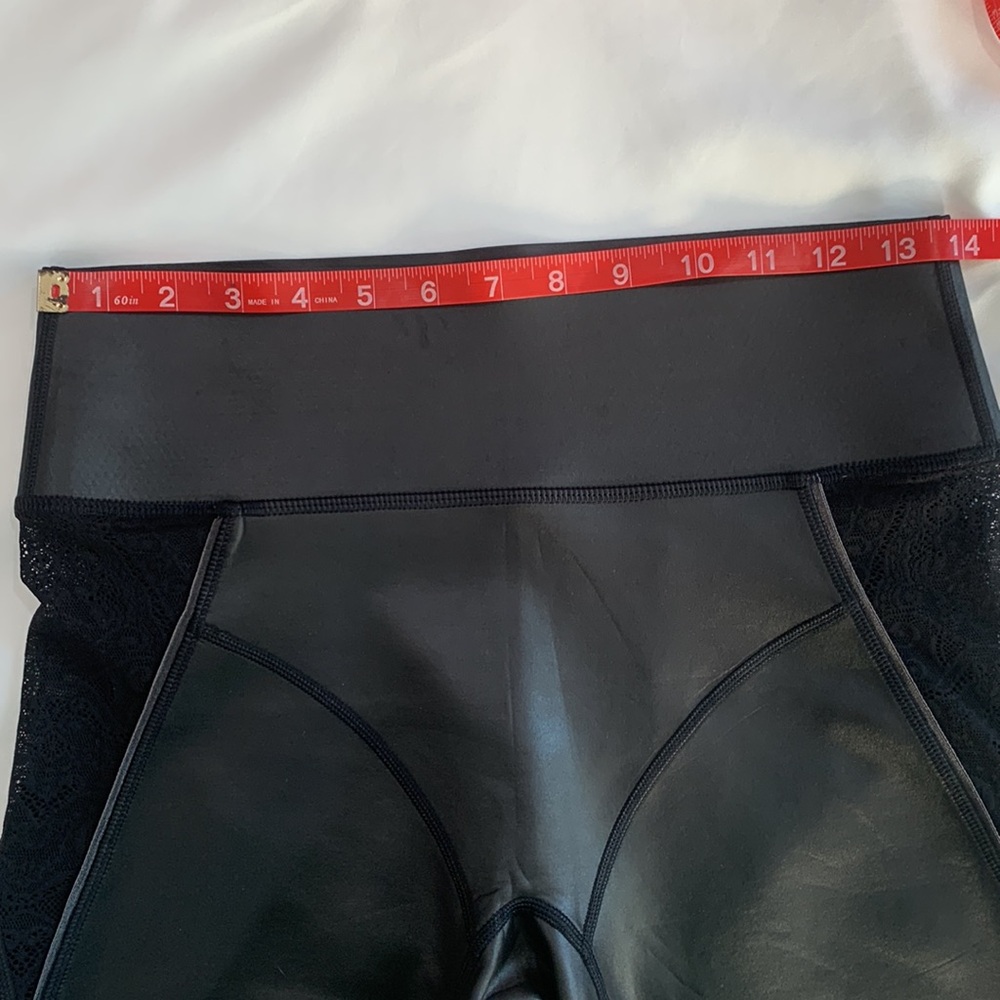 NWT‎ Kiki De Montparnasse Athleisure Lace Inset Biker Shorts - Picture 13 of 14